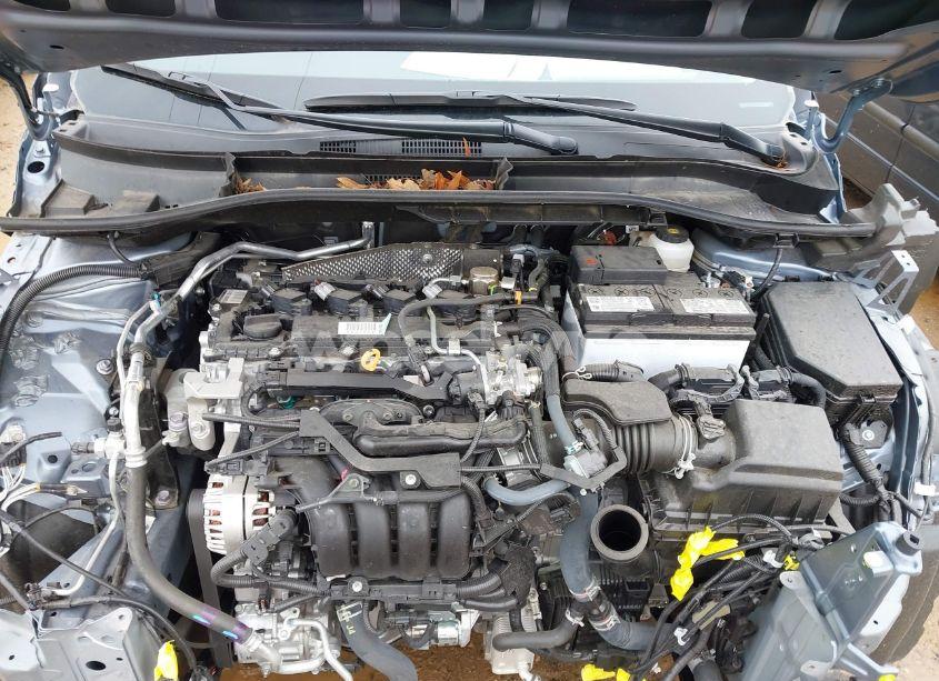 Photo 10 of 2024 Toyota Corolla CROSS L (VIN 7MUAAAAG8RV086659)