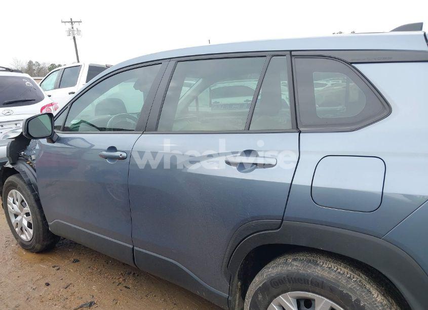 Photo 14 of 2024 Toyota Corolla CROSS L (VIN 7MUAAAAG8RV086659)