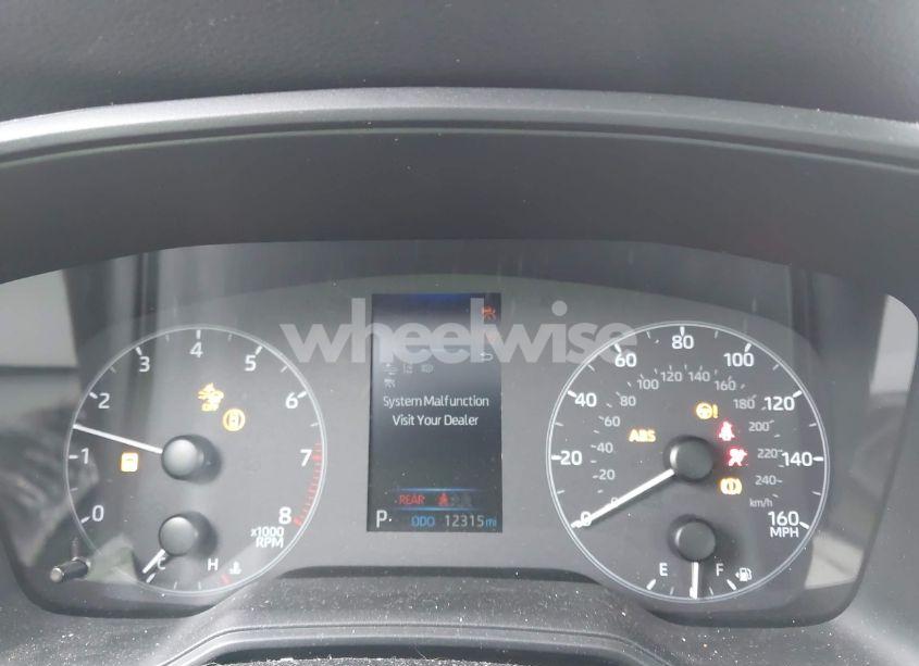 Photo 7 of 2024 Toyota Corolla CROSS L (VIN 7MUAAAAG8RV086659)