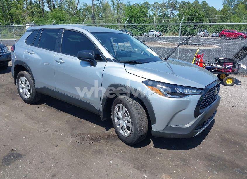 2025 Toyota Corolla CROSS L (VIN 7MUAAAAG8SV129922) main photo