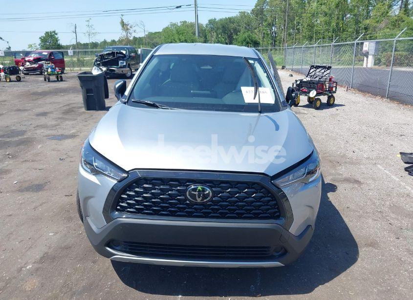 Photo 11 of 2025 Toyota Corolla CROSS L (VIN 7MUAAAAG8SV129922)