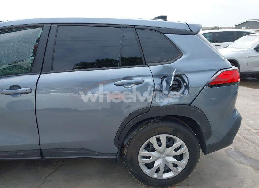 Photo 13 of 2023 Toyota Corolla CROSS L (VIN 7MUAAAAG9PV047205)