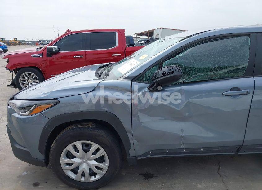 Photo 14 of 2023 Toyota Corolla CROSS L (VIN 7MUAAAAG9PV047205)