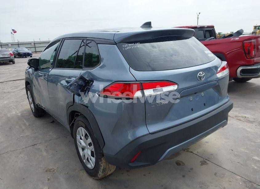 Photo 3 of 2023 Toyota Corolla CROSS L (VIN 7MUAAAAG9PV047205)