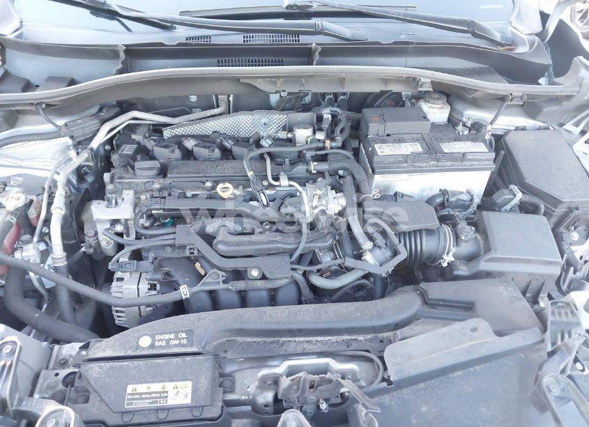 Photo 10 of 2022 Toyota Corolla CROSS L (VIN 7MUAAAAGXNV027798)