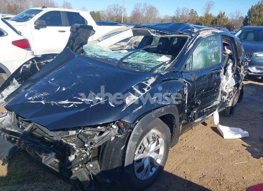 Photo 2 of 2024 Toyota Corolla CROSS L (VIN 7MUAAAAGXRV096089)