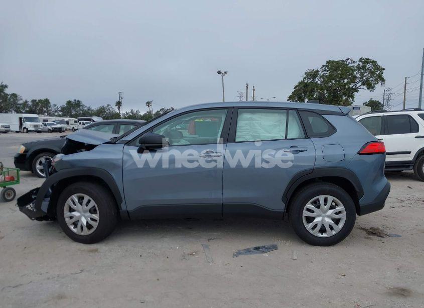 Photo 15 of 2024 Toyota Corolla CROSS L (VIN 7MUAAAAGXRV101467)