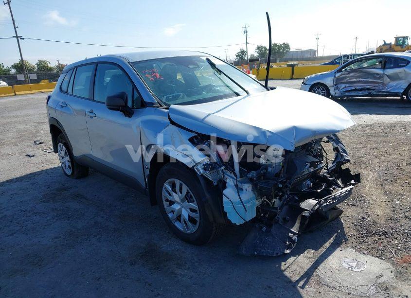 2025 Toyota Corolla CROSS L (VIN 7MUAAAAGXSV121854) main photo