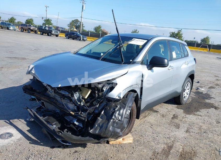 Photo 2 of 2025 Toyota Corolla CROSS L (VIN 7MUAAAAGXSV121854)