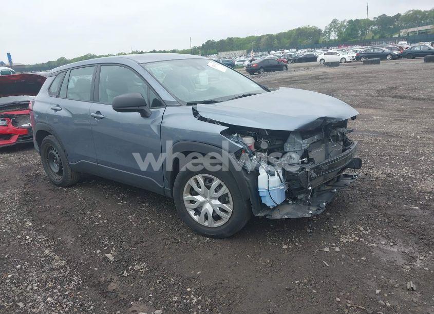 2022 Toyota Corolla CROSS L (VIN 7MUAAABG0NV024424) main photo