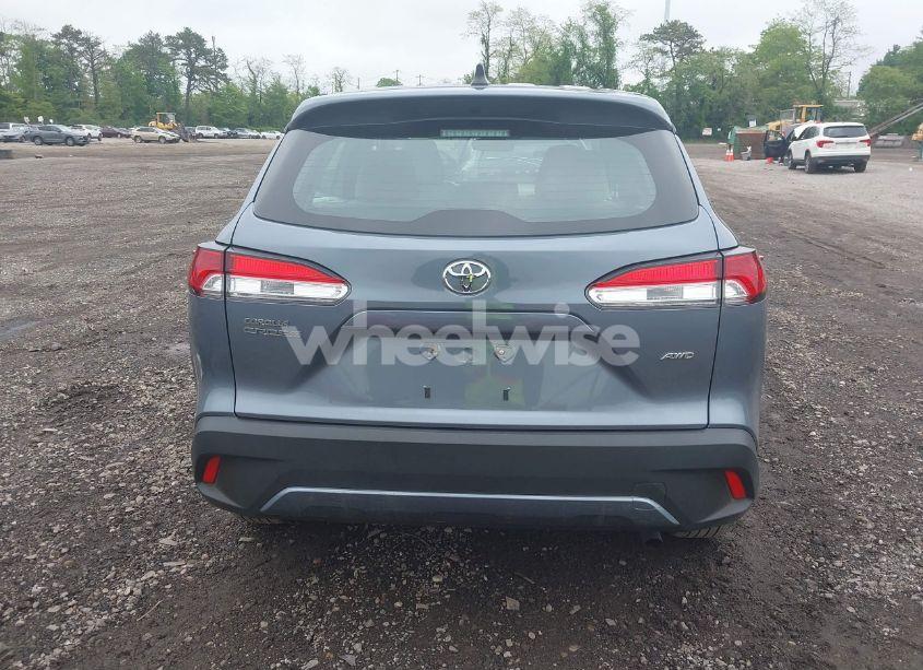 Photo 16 of 2022 Toyota Corolla CROSS L (VIN 7MUAAABG0NV024424)