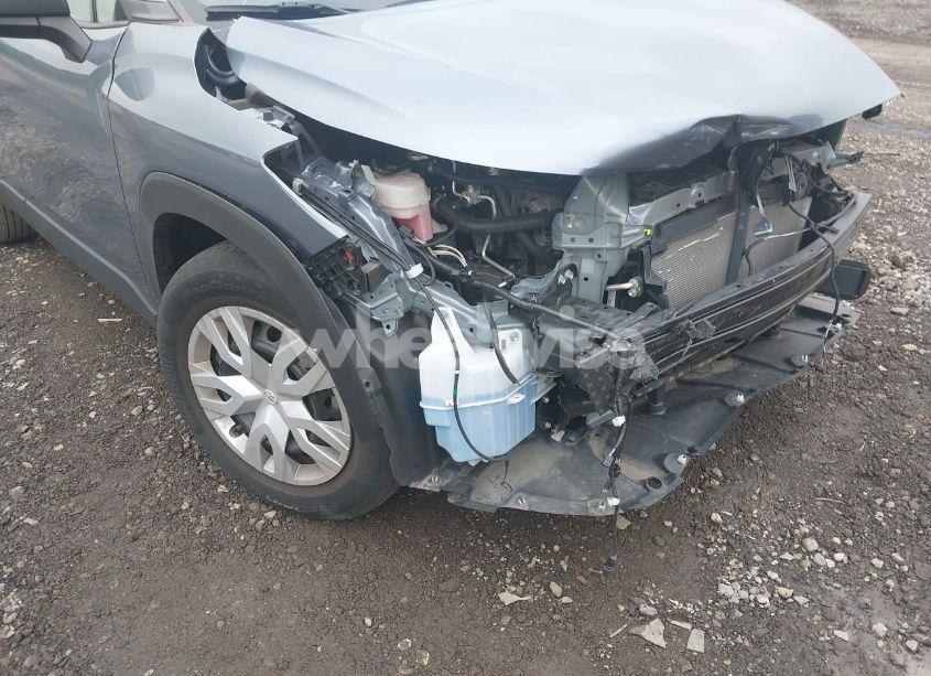 Photo 17 of 2022 Toyota Corolla CROSS L (VIN 7MUAAABG0NV024424)