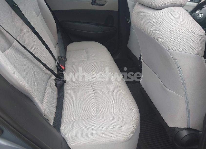 Photo 8 of 2022 Toyota Corolla CROSS L (VIN 7MUAAABG0NV024424)