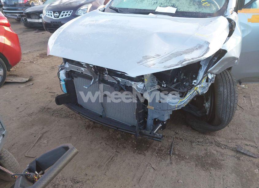 Photo 6 of 2023 Toyota Corolla CROSS L (VIN 7MUAAABG1PV050999)