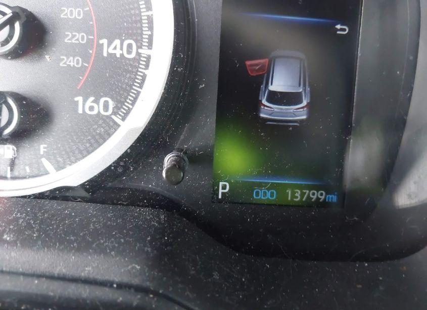 Photo 15 of 2022 Toyota Corolla CROSS L (VIN 7MUAAABG2NV035442)