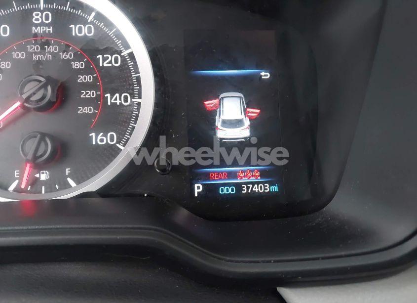 Photo 16 of 2022 Toyota Corolla CROSS L (VIN 7MUAAABG3NV040858)