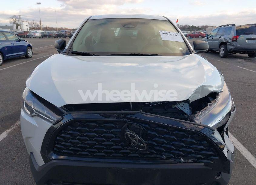 Photo 12 of 2023 Toyota Corolla CROSS L (VIN 7MUAAABG3PV076309)