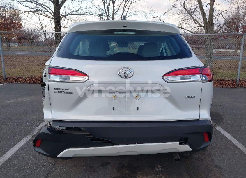 Photo 16 of 2023 Toyota Corolla CROSS L (VIN 7MUAAABG3PV076309)