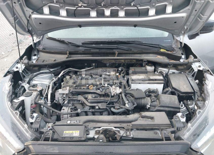 Photo 10 of 2022 Toyota Corolla CROSS L (VIN 7MUAAABG4NV002202)