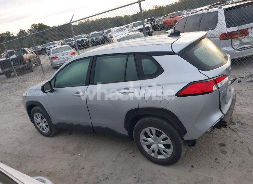 Photo 15 of 2022 Toyota Corolla CROSS L (VIN 7MUAAABG4NV002202)