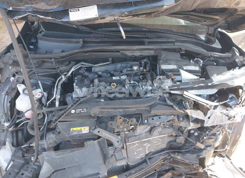 Photo 10 of 2022 Toyota Corolla CROSS L (VIN 7MUAAABG4NV023244)