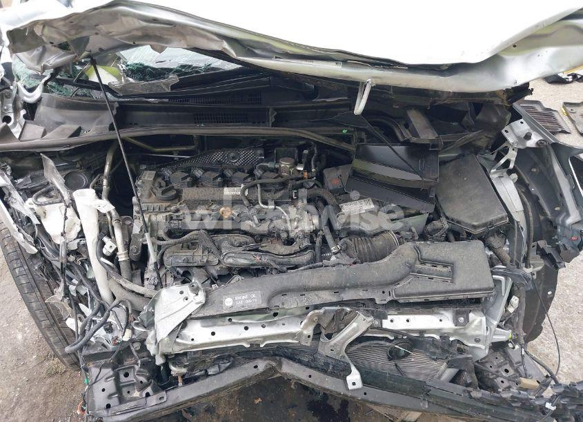 Photo 10 of 2022 Toyota Corolla CROSS L (VIN 7MUAAABG5NV013841)