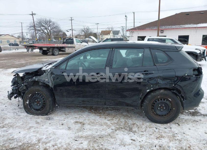 Photo 15 of 2022 Toyota Corolla CROSS L (VIN 7MUAAABG5NV031840)