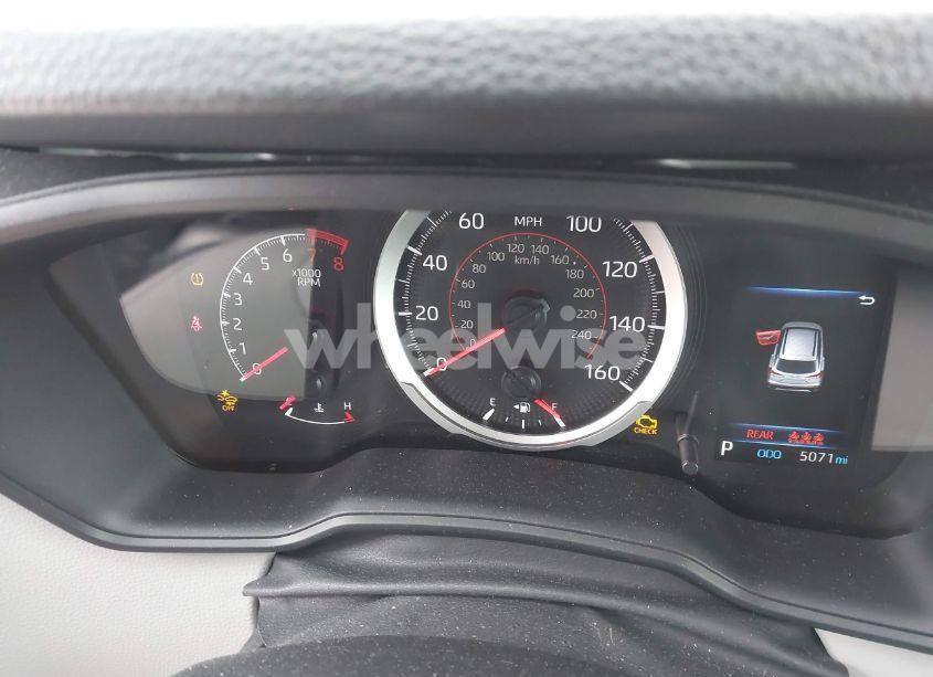 Photo 7 of 2022 Toyota Corolla CROSS L (VIN 7MUAAABG5NV031840)