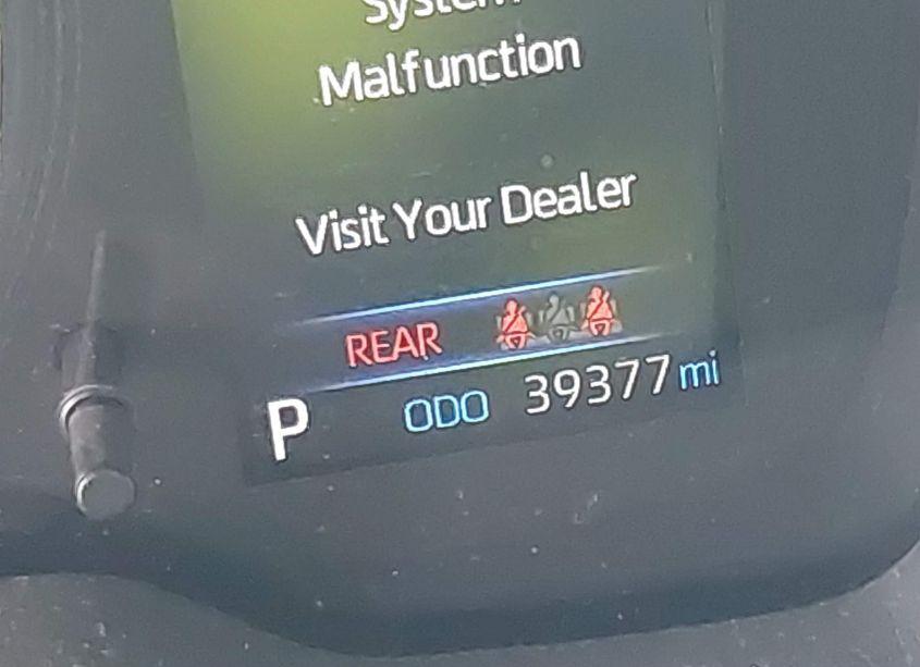 Photo 15 of 2022 Toyota Corolla CROSS L (VIN 7MUAAABG6NV027618)