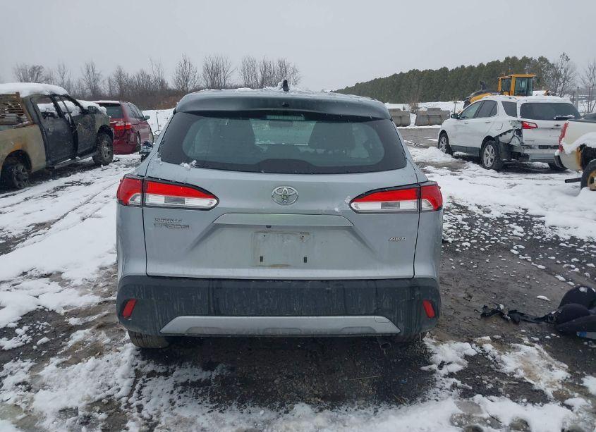 Photo 16 of 2022 Toyota Corolla CROSS L (VIN 7MUAAABG6NV027618)
