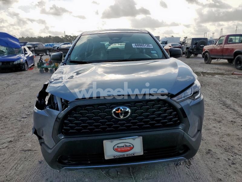 Photo 3 of 2023 TOYOTA COROLLA CROSS L (VIN 7MUAAABG7PV058542)