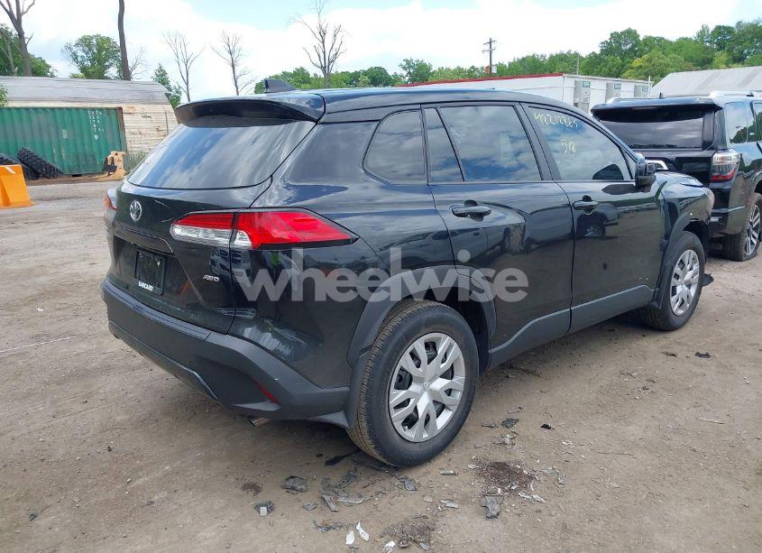 Photo 4 of 2023 Toyota Corolla CROSS L (VIN 7MUAAABG8PV056556)