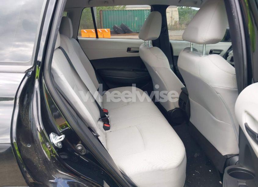 Photo 8 of 2023 Toyota Corolla CROSS L (VIN 7MUAAABG8PV056556)