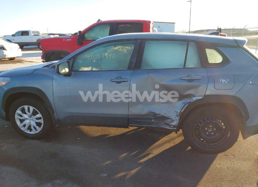 Photo 14 of 2024 Toyota Corolla CROSS L (VIN 7MUAAABG8RV103362)