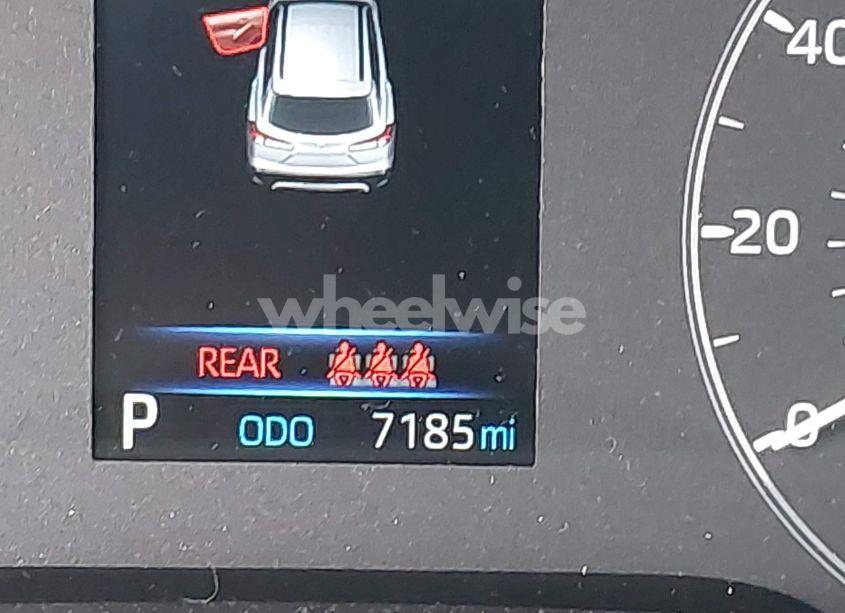 Photo 15 of 2024 Toyota Corolla CROSS L (VIN 7MUAAABG8RV104009)