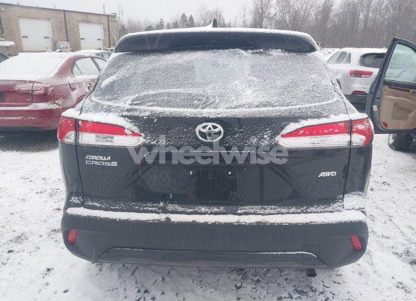 Photo 17 of 2024 Toyota Corolla CROSS L (VIN 7MUAAABG8RV106231)
