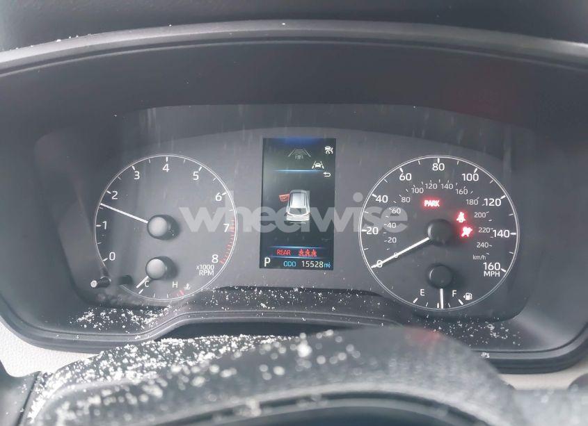 Photo 7 of 2024 Toyota Corolla CROSS L (VIN 7MUAAABG8RV106231)