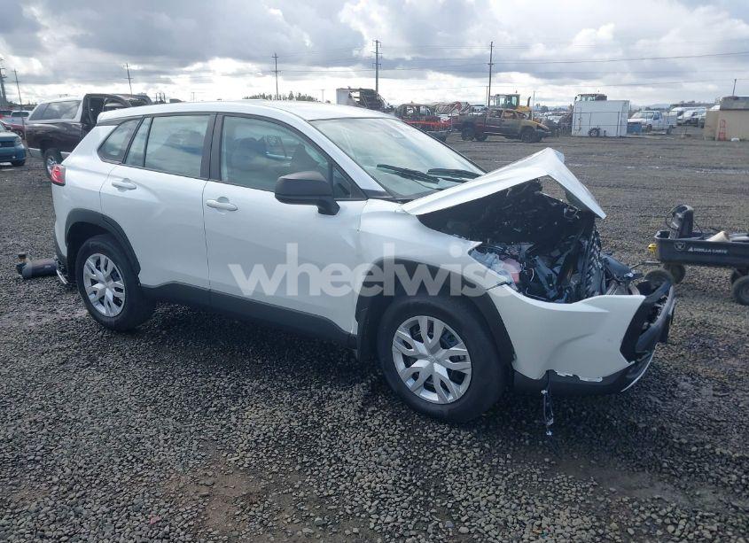 2024 Toyota Corolla CROSS L (VIN 7MUAAABG8RV109789) main photo