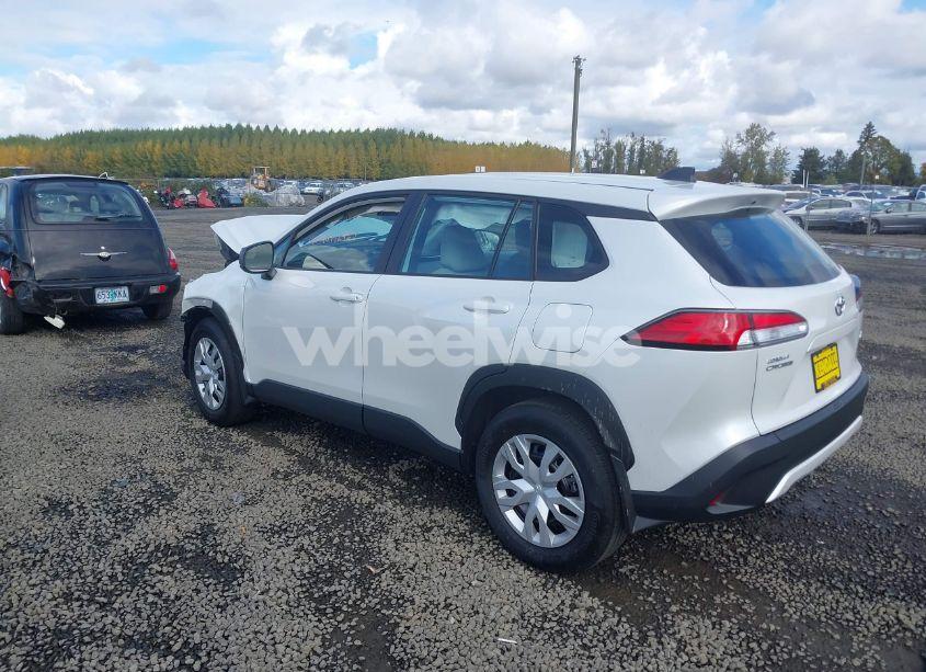 Photo 3 of 2024 Toyota Corolla CROSS L (VIN 7MUAAABG8RV109789)