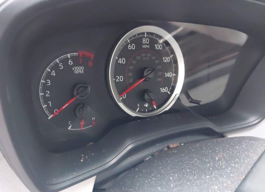 Photo 7 of 2022 Toyota Corolla CROSS L (VIN 7MUAAABG9NV011798)