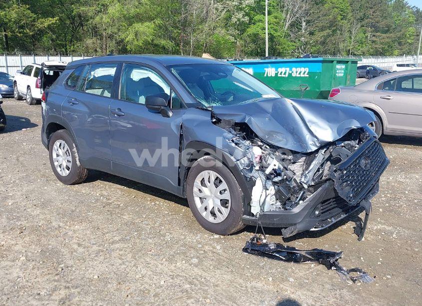 2024 Toyota Corolla CROSS L (VIN 7MUAAABGXRV092221) main photo