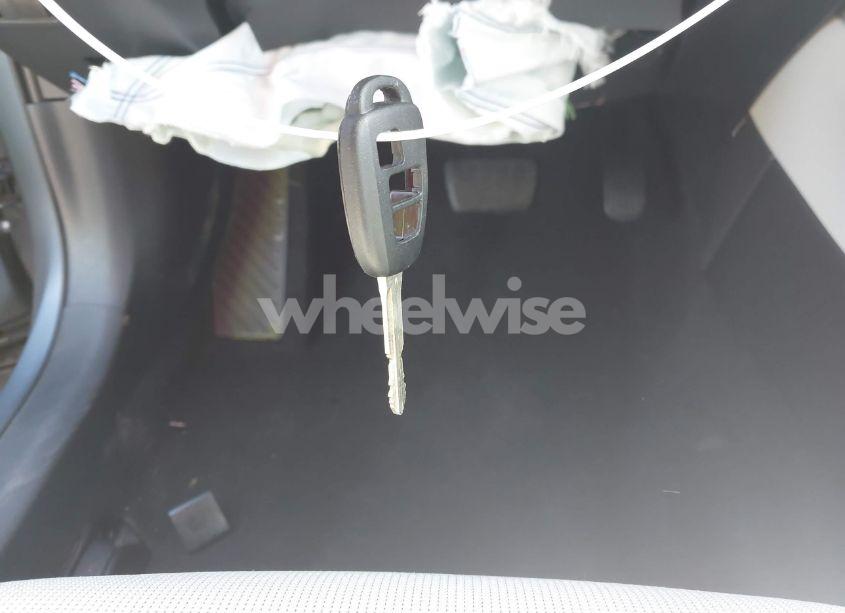 Photo 11 of 2024 Toyota Corolla CROSS L (VIN 7MUAAABGXRV092221)