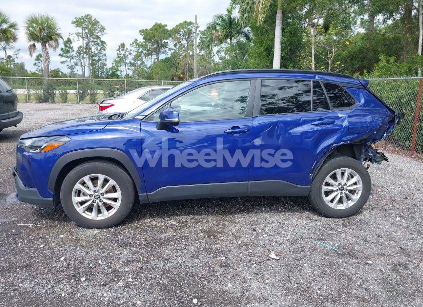 Photo 15 of 2022 Toyota Corolla CROSS LE (VIN 7MUBAAAG0NV011047)