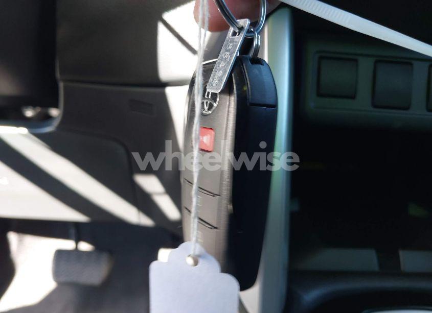 Photo 11 of 2024 Toyota Corolla CROSS LE (VIN 7MUBAAAG1RV088404)