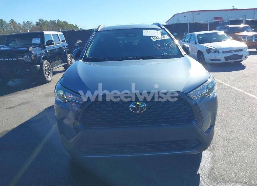 Photo 12 of 2024 Toyota Corolla CROSS LE (VIN 7MUBAAAG1RV088404)