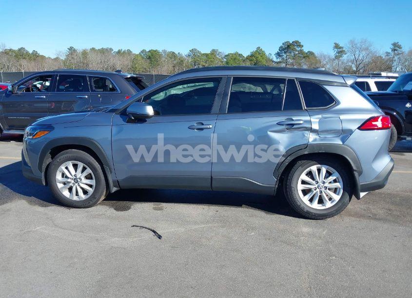 Photo 14 of 2024 Toyota Corolla CROSS LE (VIN 7MUBAAAG1RV088404)