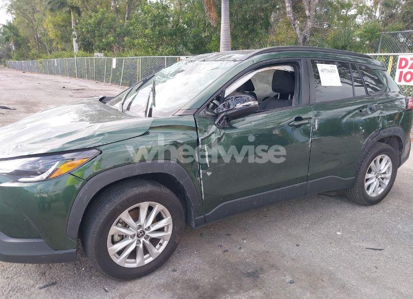 Photo 12 of 2022 Toyota Corolla CROSS LE (VIN 7MUBAAAG4NV015294)