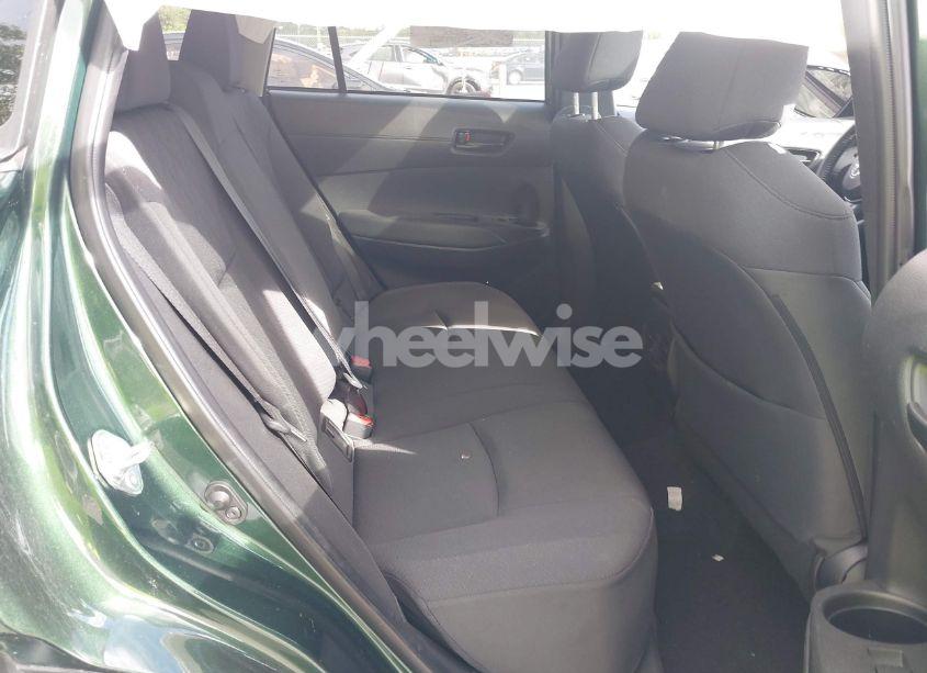 Photo 8 of 2022 Toyota Corolla CROSS LE (VIN 7MUBAAAG4NV015294)