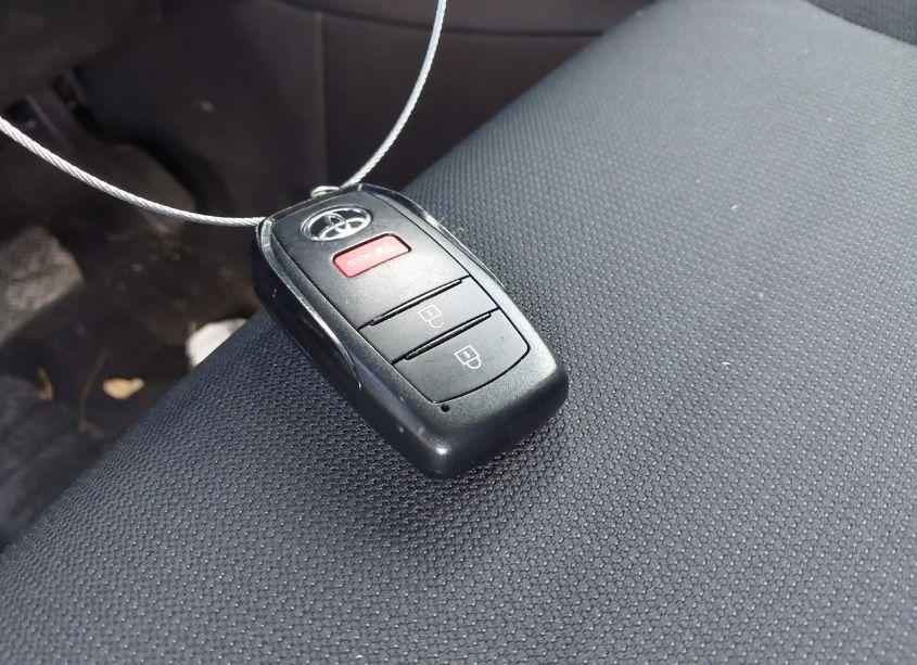 Photo 11 of 2022 Toyota Corolla CROSS LE (VIN 7MUBAAAG5NV019225)