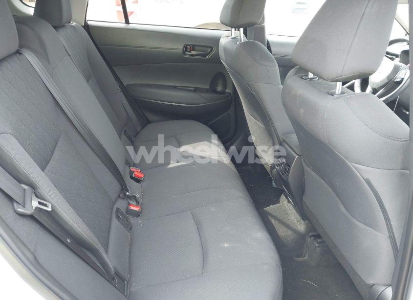Photo 8 of 2022 Toyota Corolla CROSS LE (VIN 7MUBAAAG6NV021369)